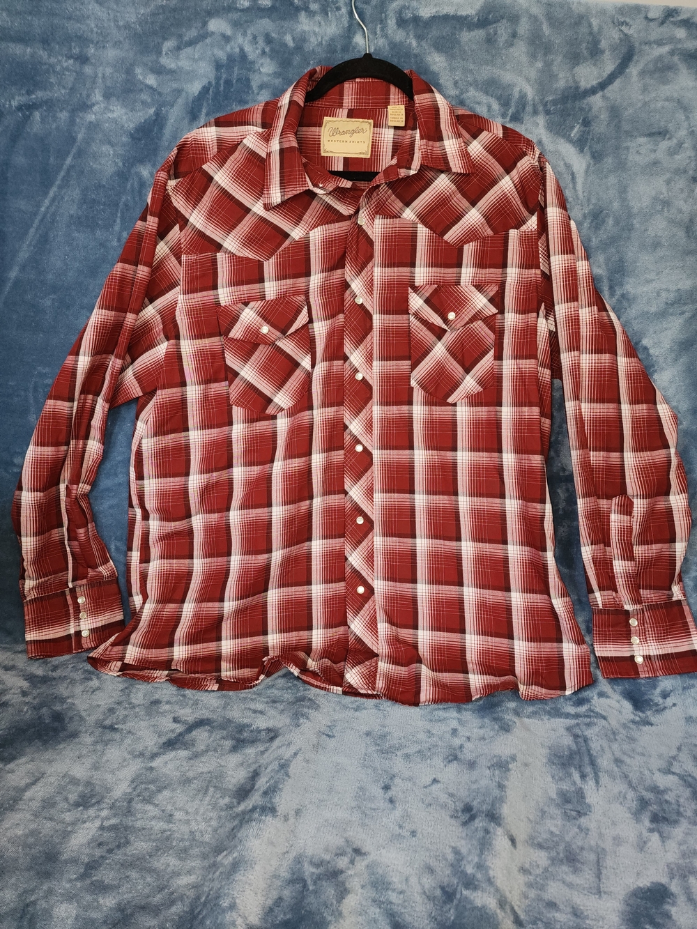 Wrangler Men’s Red Plaid Western Shirt